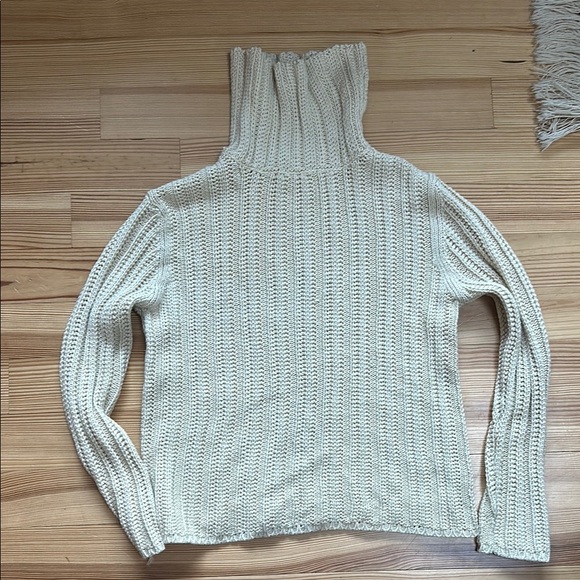 Sweaters - Cream Turtleneck Sweater